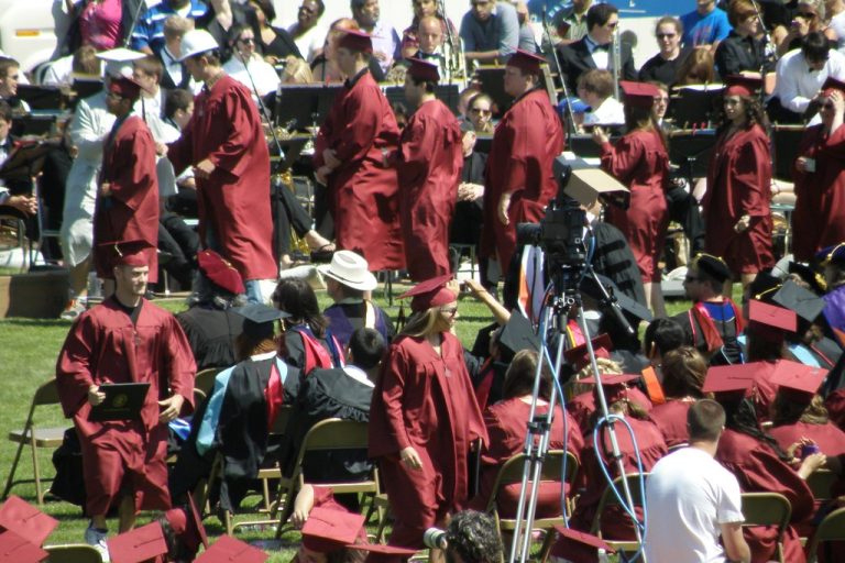 Revalidar tu título universitario venezolano en la Udelar