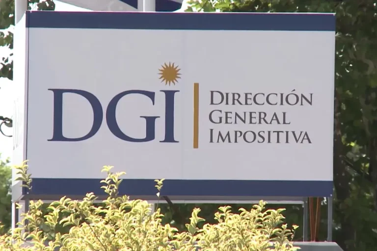 Recaudación de DGI subió 3,7% real interanual en julio en Uruguay