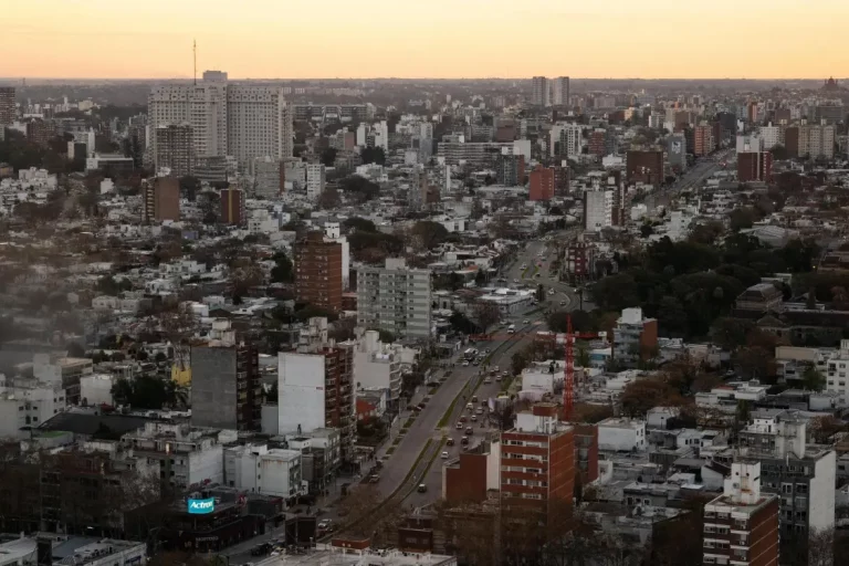 MVOT e IMM buscan repoblar Ciudad Vieja con mil familias en 10 años