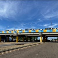 Trabajadores de empresas básicas cierran la autopista Simón Bolívar en Ciudad Guayana