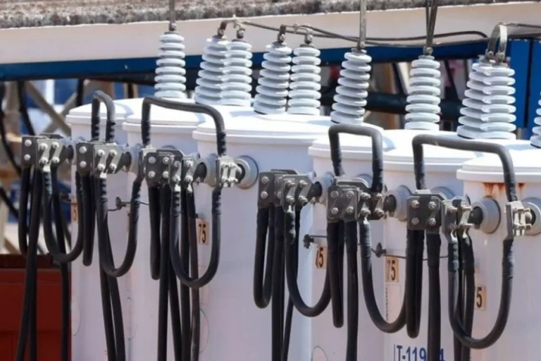 Pico eléctrico de 16.030 MW no frena los cortes diarios en Venezuela