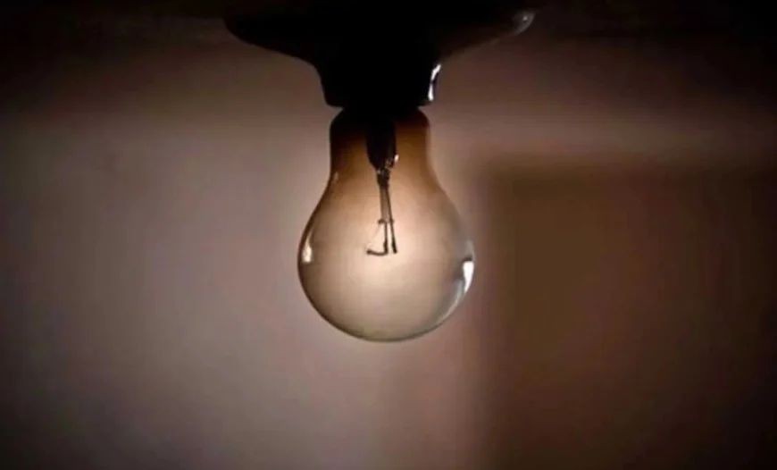 Reportan bajones eléctricos en varios estados de Venezuela la noche del 15 de septiembre