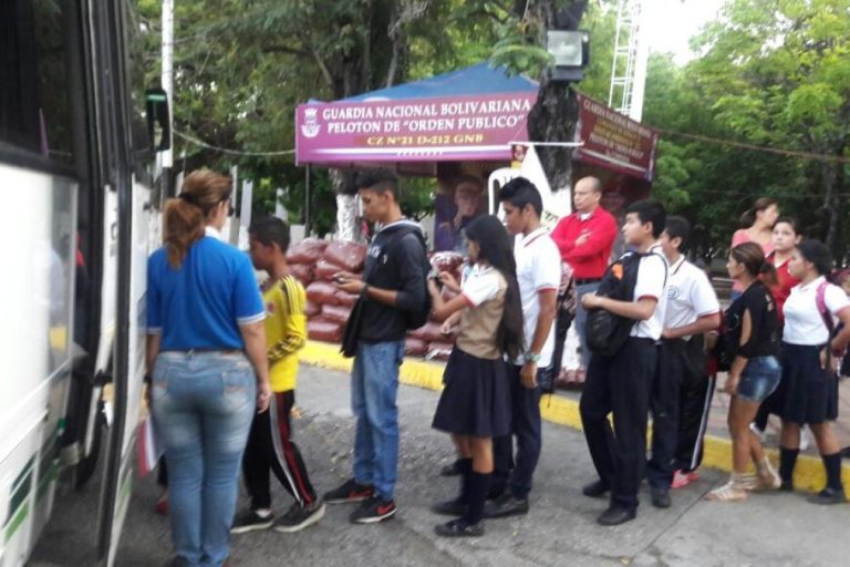 FundaRedes reporta aulas deterioradas y bajos sueldos docentes en seis estados