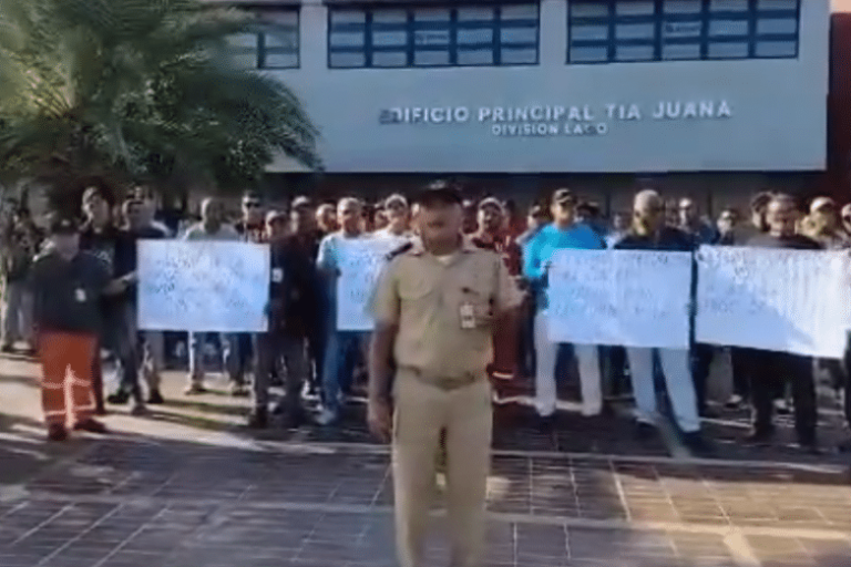 Protesta de trabajadores y jubilados de Pdvsa en Zulia por salarios y pensiones