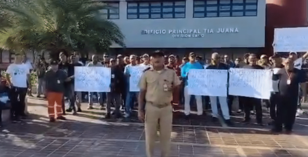 Protesta de trabajadores y jubilados de Pdvsa en Zulia por salarios y pensiones