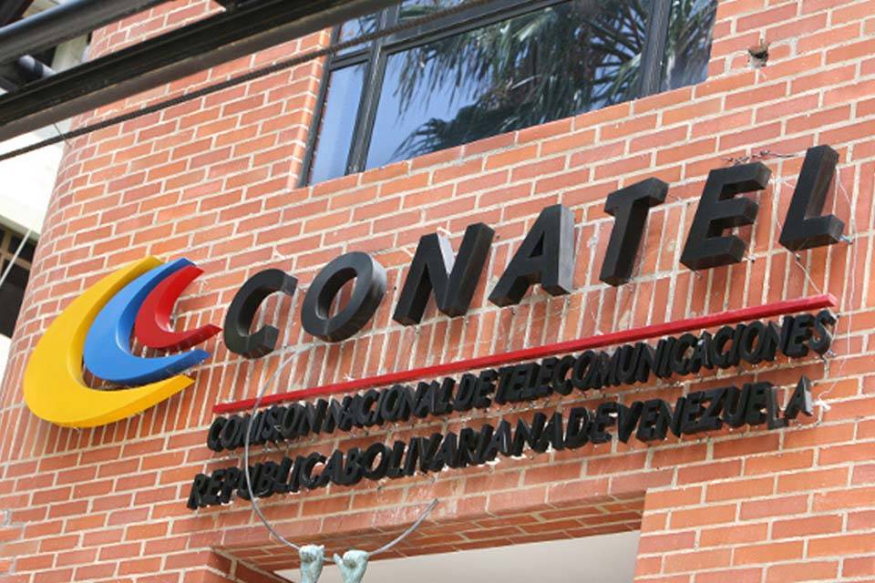 Conatel ordena a operadores de internet ajustes para habilitar sitios digitales