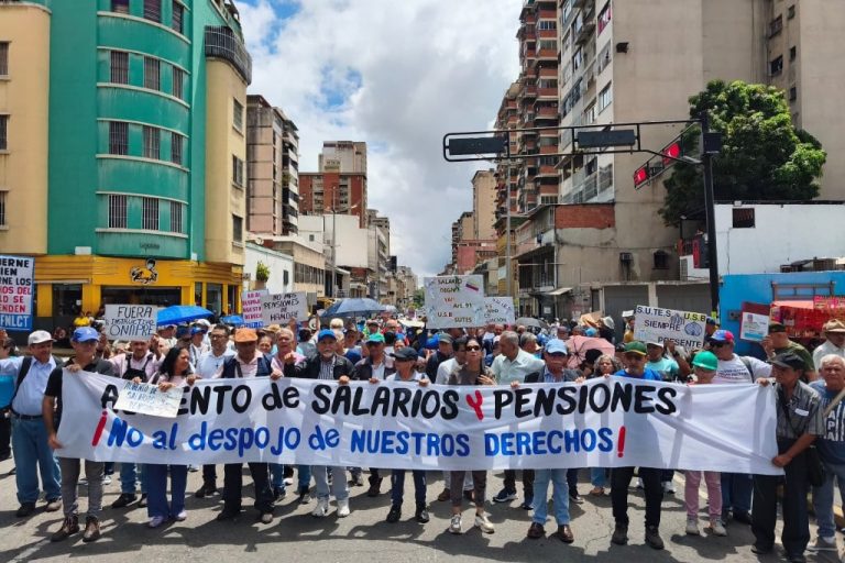 Gremios de salud, educación y abogados convocan marcha en Caracas para el 13 de octubre