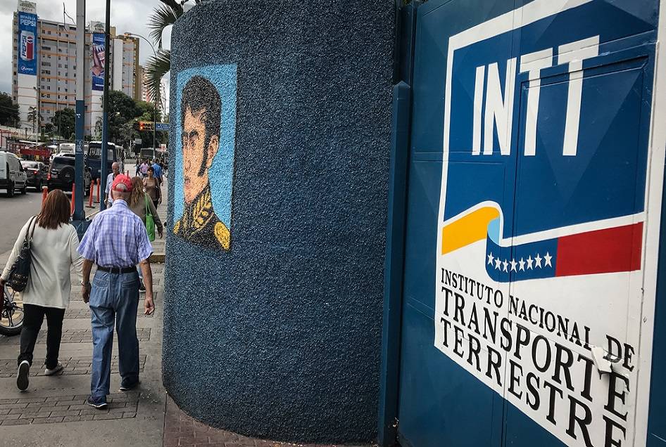 Intt simplifica trámite de traspaso de vehículo usado: requisitos y pasos