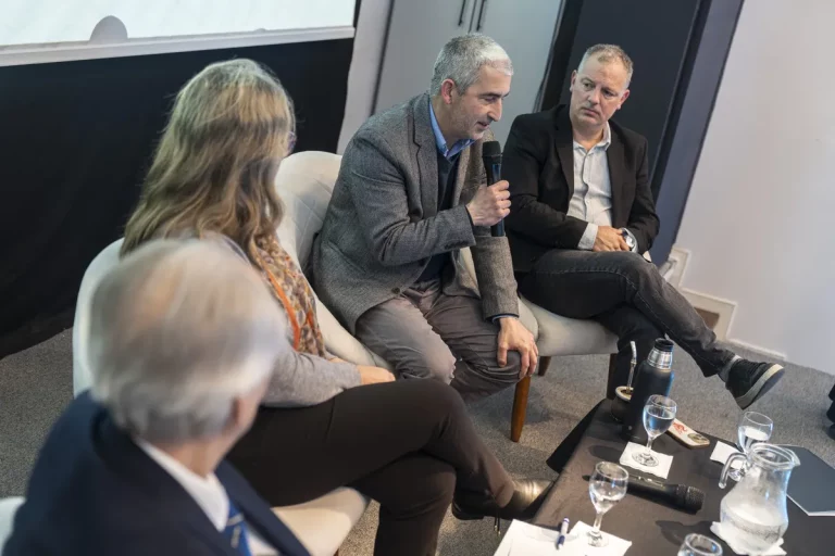 Uruguay analiza cómo aplicar la recomendación de Unesco sobre educación para la paz