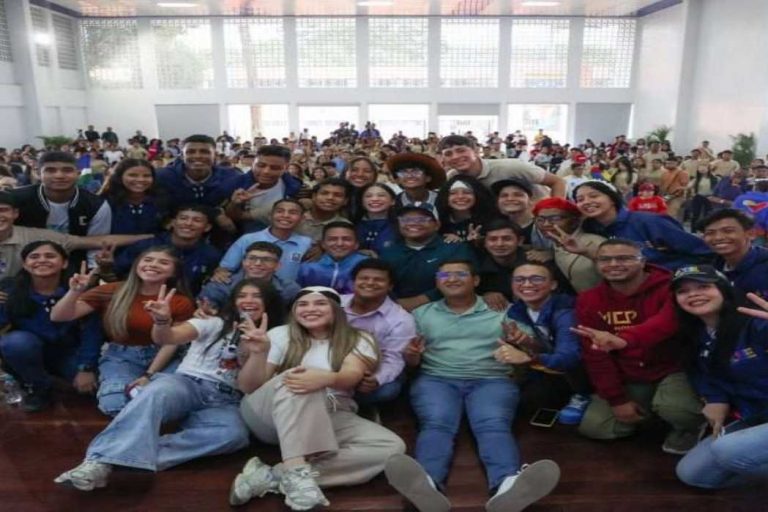 Becas universitarias: registro abierto del 9 al 16 de octubre con nuevos montos
