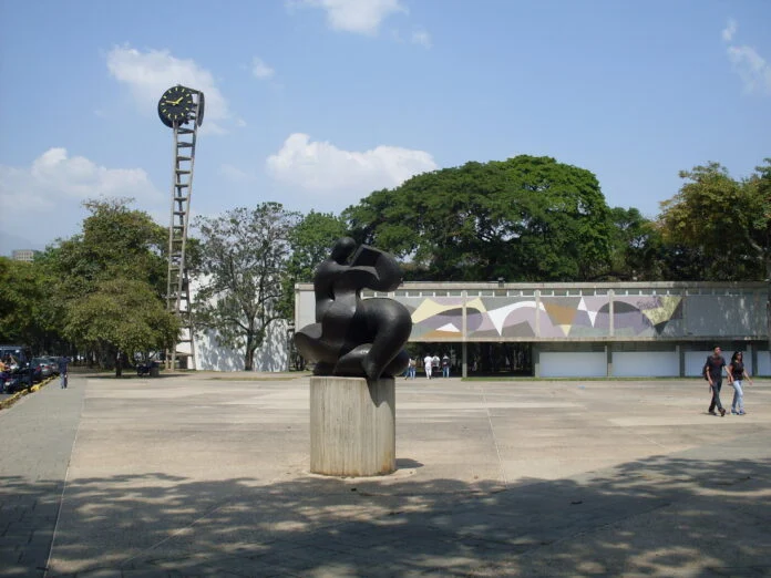 Universidades venezolanas destacan en ranking QS de América Latina y el Caribe 2027